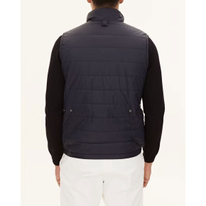 Oscar Jacobson dynevest til mænd